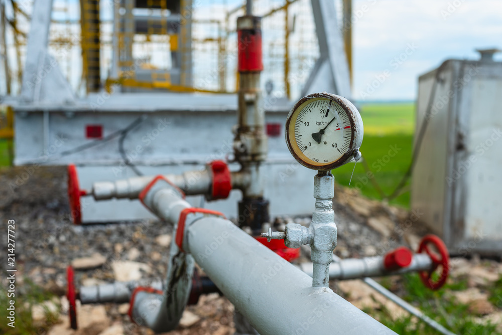 Oil or natural gas pressure sensor on oil pump