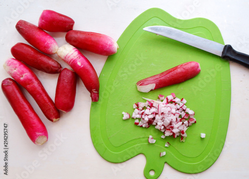 салат из редиса.