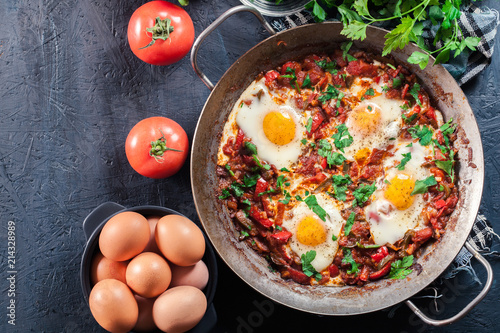 Tableau sur toile Shakshuka in a frying pan