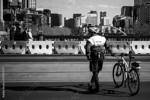 Police shutting down bridge for protestors photo