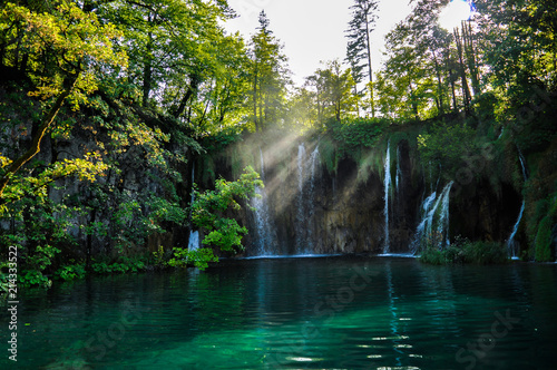 Fototapeta Naklejka Na Ścianę i Meble -  Plitvice waterfall lakes