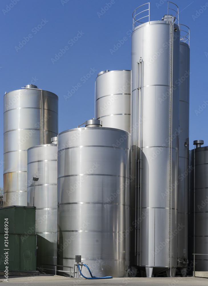 stainless steel tanks for the food ot chemical industry or other purpose stainless steel tanks for the food ot chemical industry or other purpose