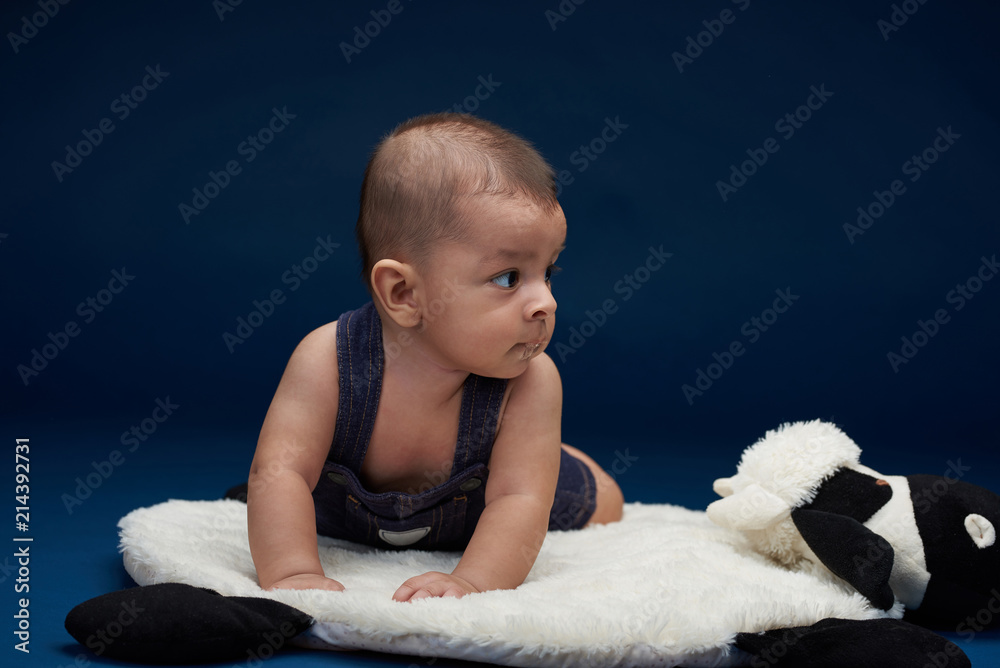 Small baby look on side