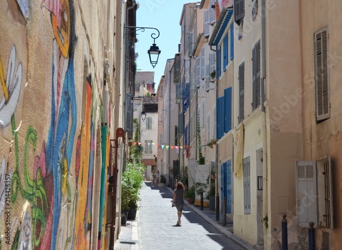 Rue traditionnelle de Provence  Marseille  France