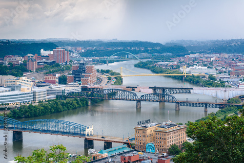 Bridges over the Monongahela River, in Pittsburgh, Pennsylvania © jonbilous