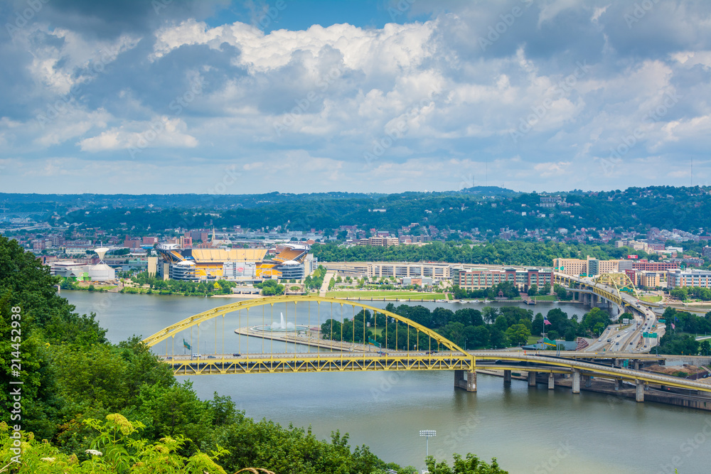 View of the Monongahela River from Mount Washington, Pittsburgh, Pennsylvania.