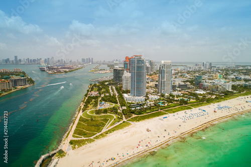 TRavel destination Miami Beach shot with an aerial drone © Felix Mizioznikov