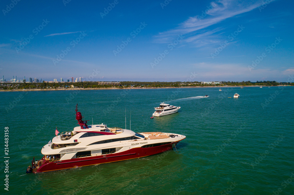Aerial image of motoryacht Golden Touch II in Miami