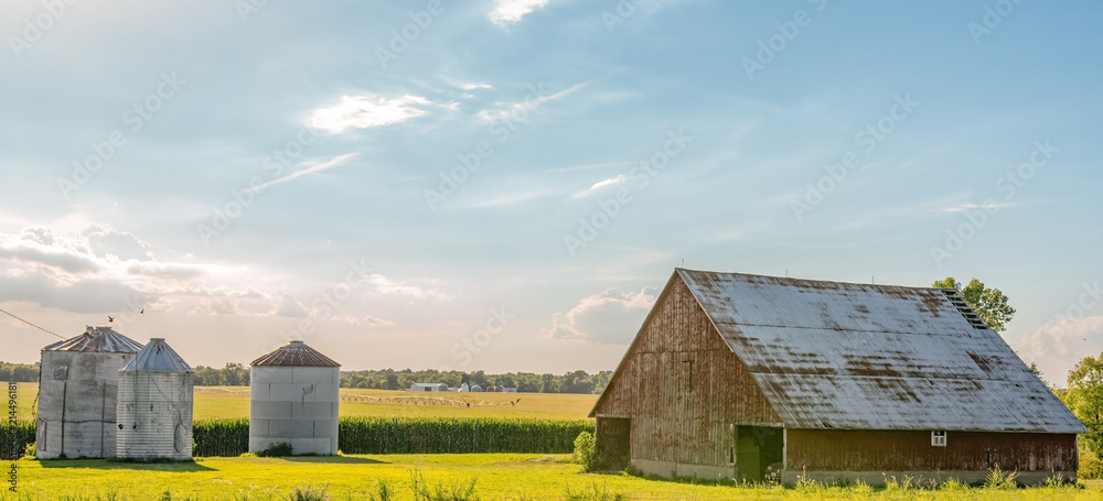 Countryside midwest farm web banner - obrazy, fototapety, plakaty 
