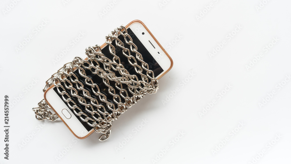 mobile smart phone lock by chain for protect data mobile smart phone lock by chain for protect data