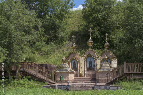 Святой источник Сергия Радонежского  в Радонеже. photo