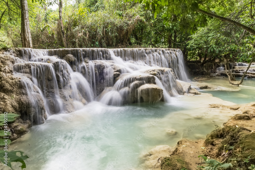Naklejka premium Beautiful waterfalls in Kuang Si, near Luang Prabang, Laos, Asia