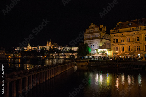 Prager Stadt bei Nacht
