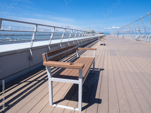 Relaxing benches at the Observatory deck in the airport © Pongpattana