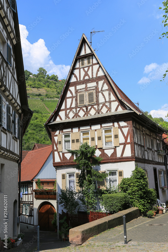 Alte Fachwerkhäuser in Heppenheim an der hessischen Bergstrasse Alte Fachwerkhäuser in Heppenheim an der hessischen Bergstrasse