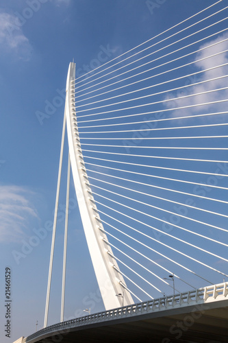 Serreria Bridge, Valencia © Martin