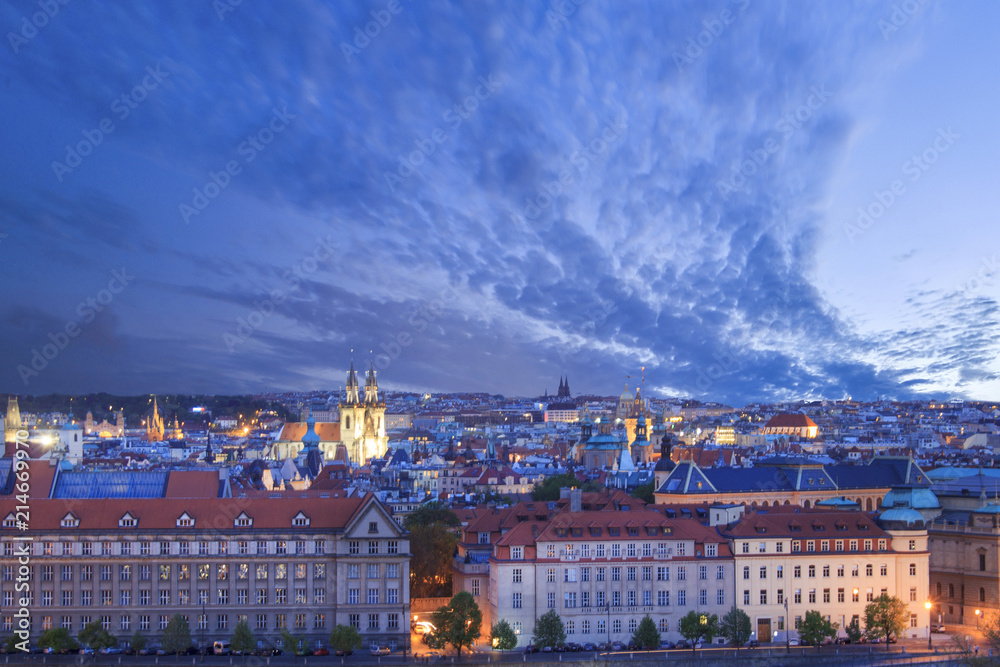 Obraz premium Beautiful view of Charles Bridge, Old Town and Old Town Tower of Charles Bridge, Czech Republic