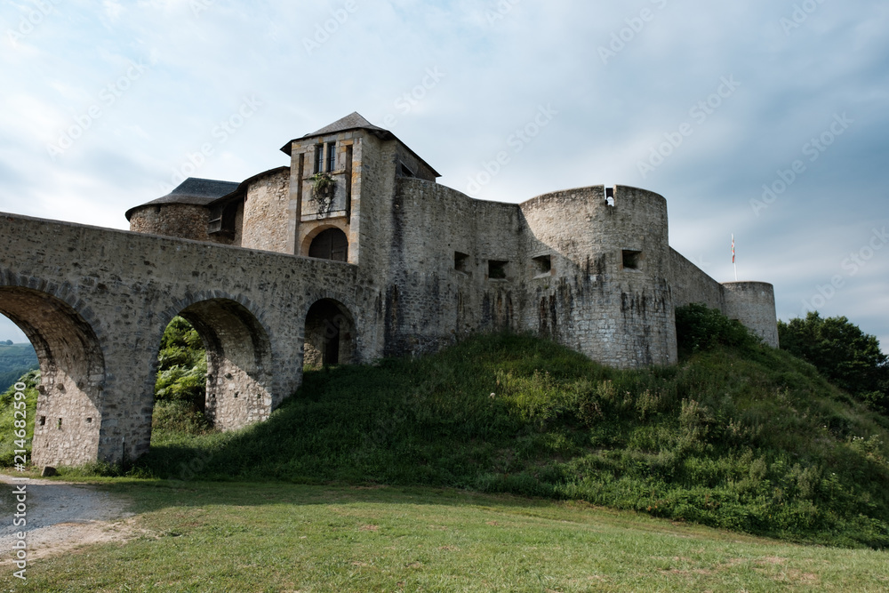 Burg in Mauléon-Licharre, Nouvelle-Aquitaine, Frankreich