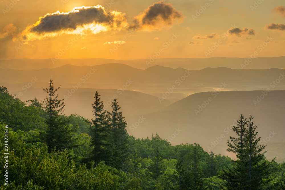 Sunrise view from Bear Rocks Preserve in Dolly Sods Wilderness, Monongahela National Forest, West Virginia. Sunrise view from Bear Rocks Preserve in Dolly Sods Wilderness, Monongahela National Forest, West Virginia.