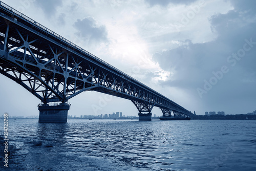 Nanjing Yangtze River Bridge © gui yong nian