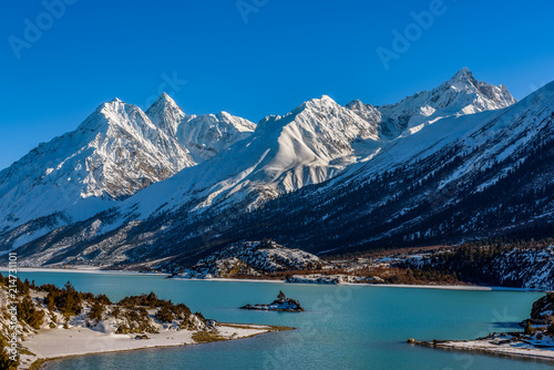 The scenery of Ranwu Lake in Tibet, China © jiande