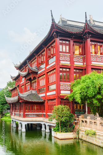 Photography Scenic traditional red Chinese building in Shanghai, China