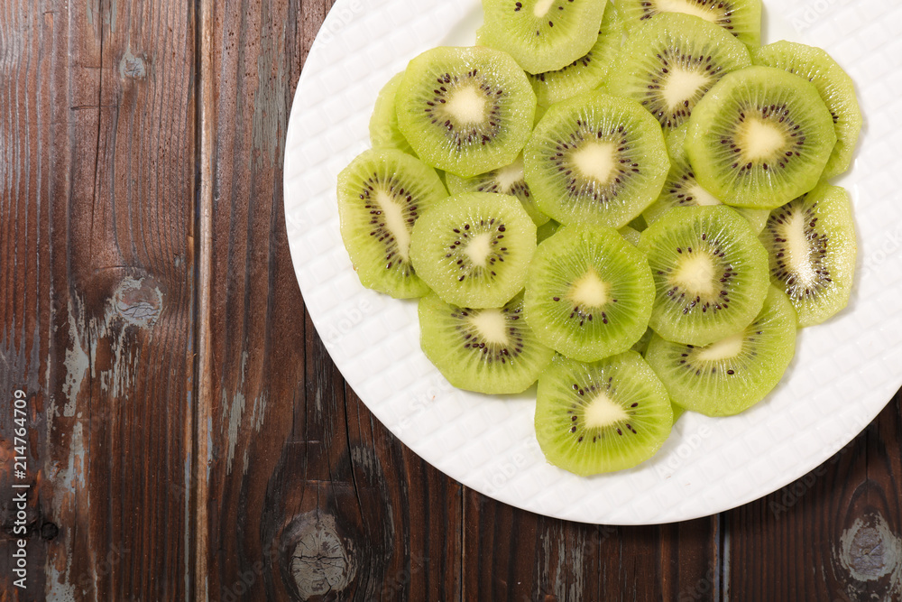 kiwi slice, above