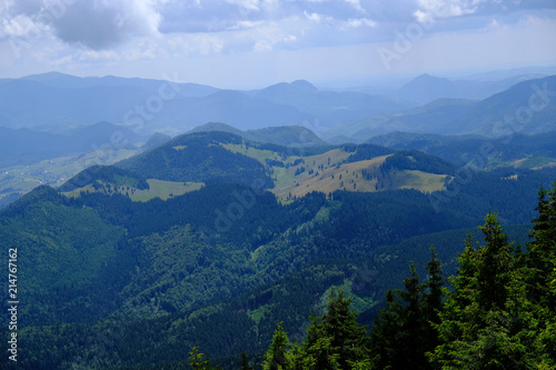 Rumunia, Karpaty Rumuńskie, masyw Piatra Craiului - widoki ze szczytu  Turnu  © Iwona