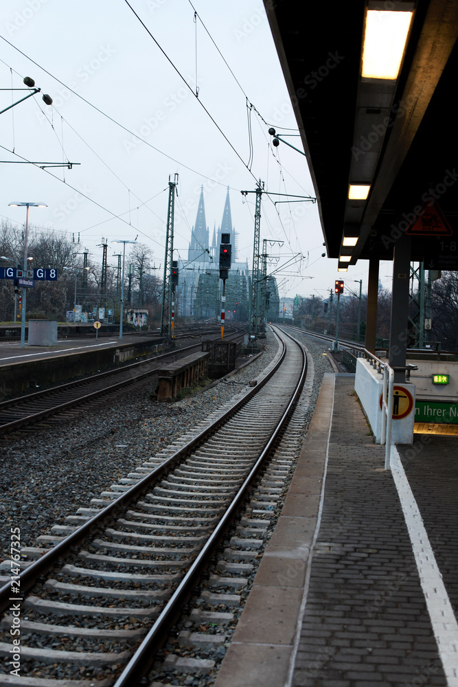 Naklejka premium Empty Railway station Cologne