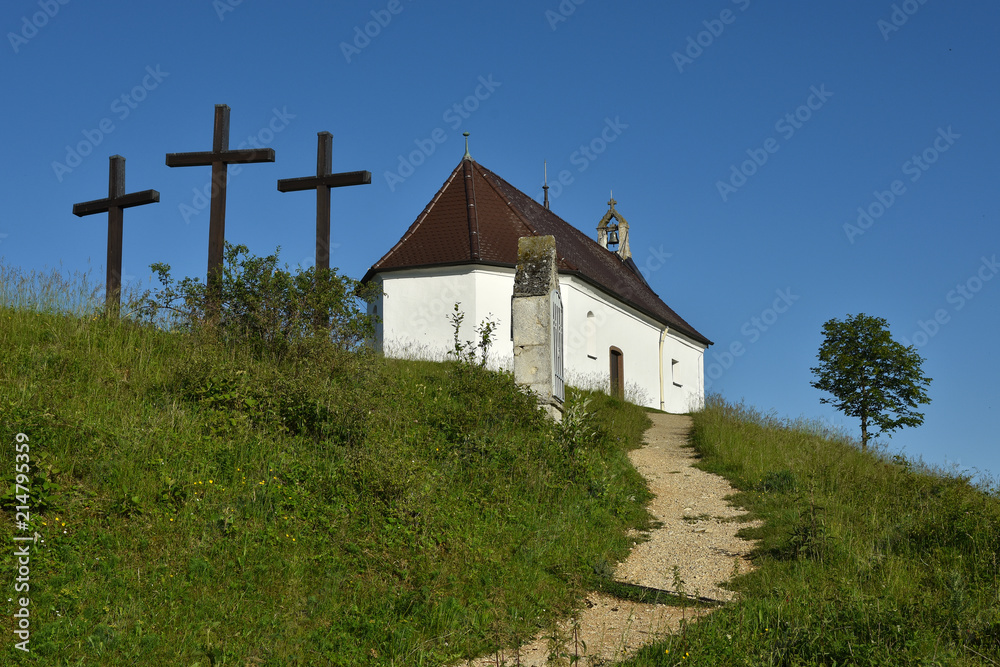 Kapelle auf dem Kornbuehl; Schwaebische Alb;