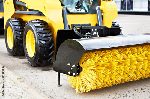New mechanical sweeper