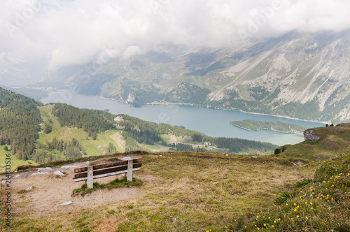 Sils, Fextal, Silsersee, Aussichtspunkt, Marmorè, Furtschellas, Seenplatte, Wanderweg, Blumenweg, Alpen, Oberengadin, Graubünden, Sommer, Schweiz © bill_17