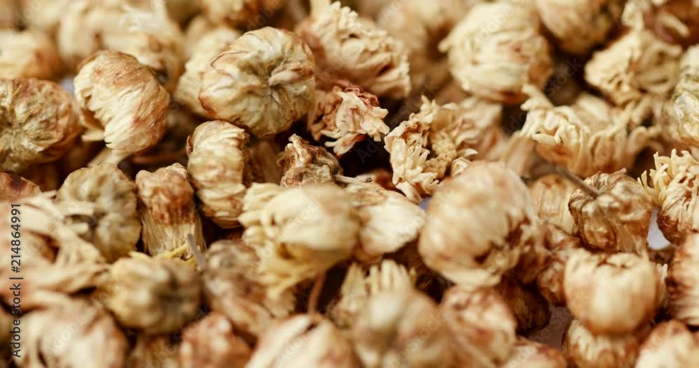 Chinese medicine dry chrysanthemum in rotation Chinese medicine dry chrysanthemum in rotation
