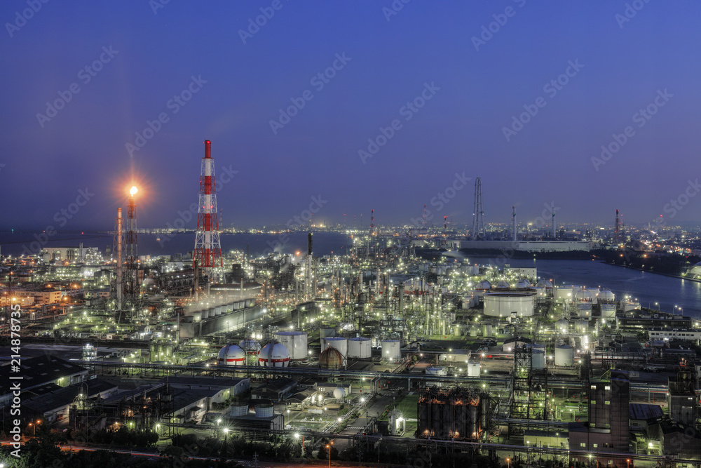 四日市コンビナートの工場夜景