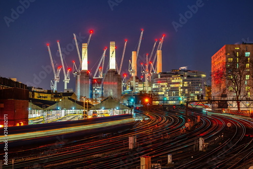 battersea power station night photo