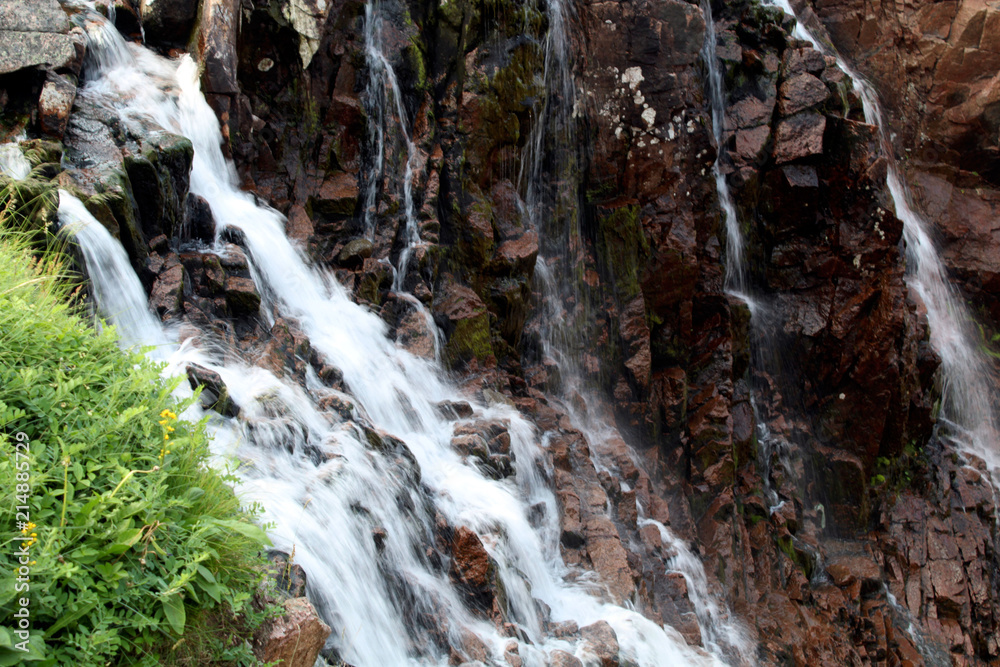 Waterfall on Teriberka Waterfall on Teriberka