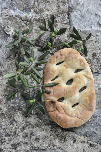 Fototapeta Naklejka Na Ścianę i Meble -  Fougassette / Brioche à la fleur d’oranger