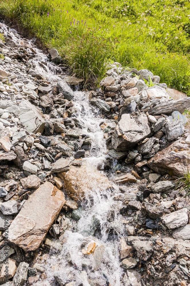 Obraz premium Sils, Furtschellas, Fextal, Val Fex, Marmorè, Bergbach, Gletscherwasser, Alpen, Oberengadin, Graubünden, Sommer, Schweiz