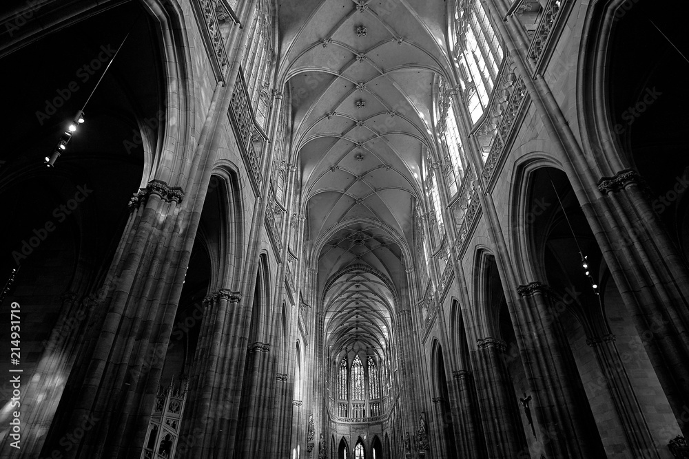 Black and white photo of the beautiful interior of the St Vitus Cathedral in Prague