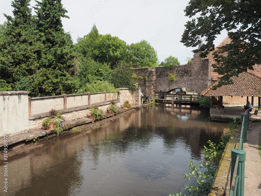 Wissembourg - Weißenburg – Weisseburch - im Elsass - mit mittelalterlichem Stadtkern
