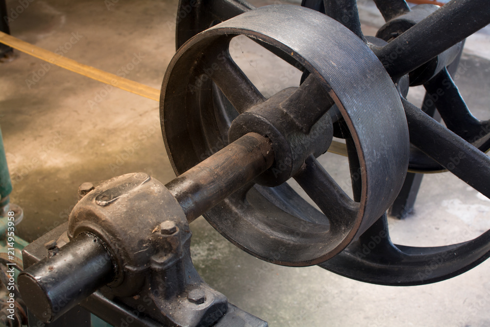 A water irrigation wheel and pump used to irrigate A water irrigation wheel and pump used to irrigate