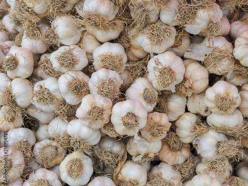 dried garlic in the bazaar