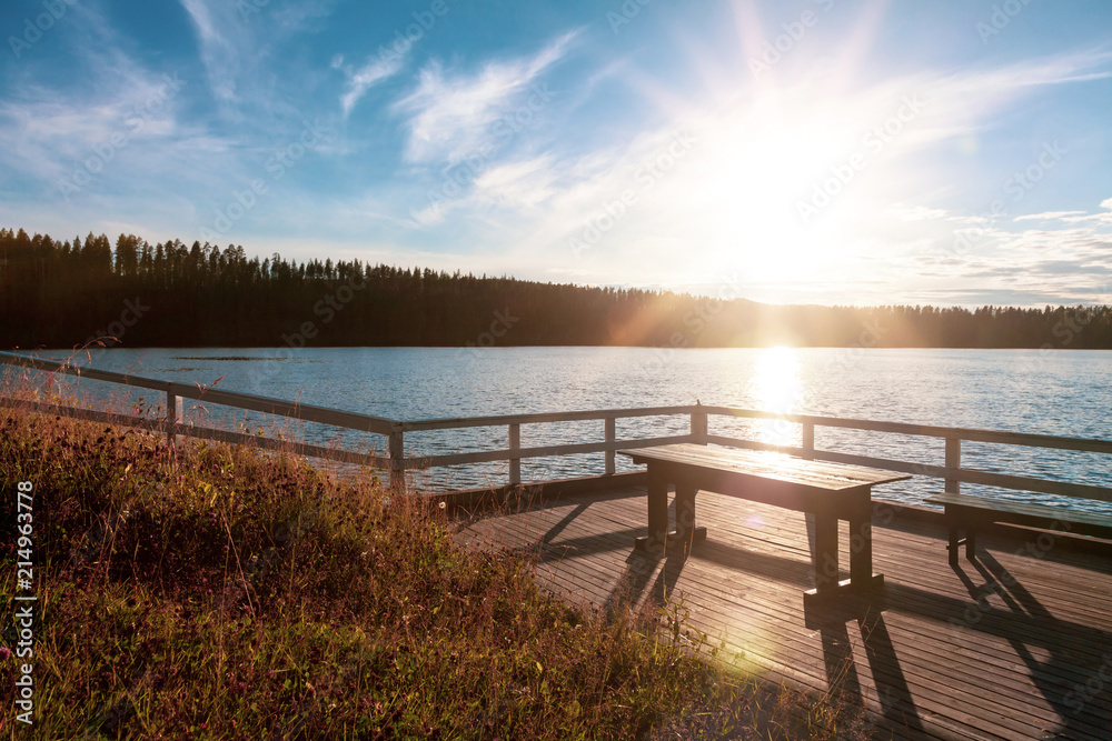 Fototapeta premium Camingplatz an einem See in Schweden