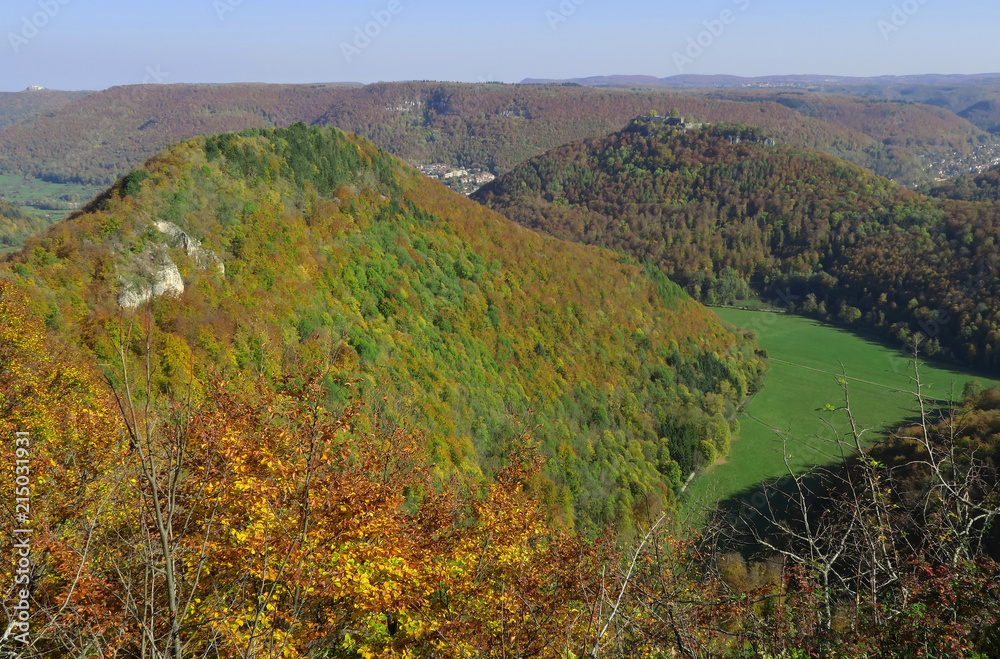 Herbstlandschaft auf der Schwaebischen Alb bei Bad Urach