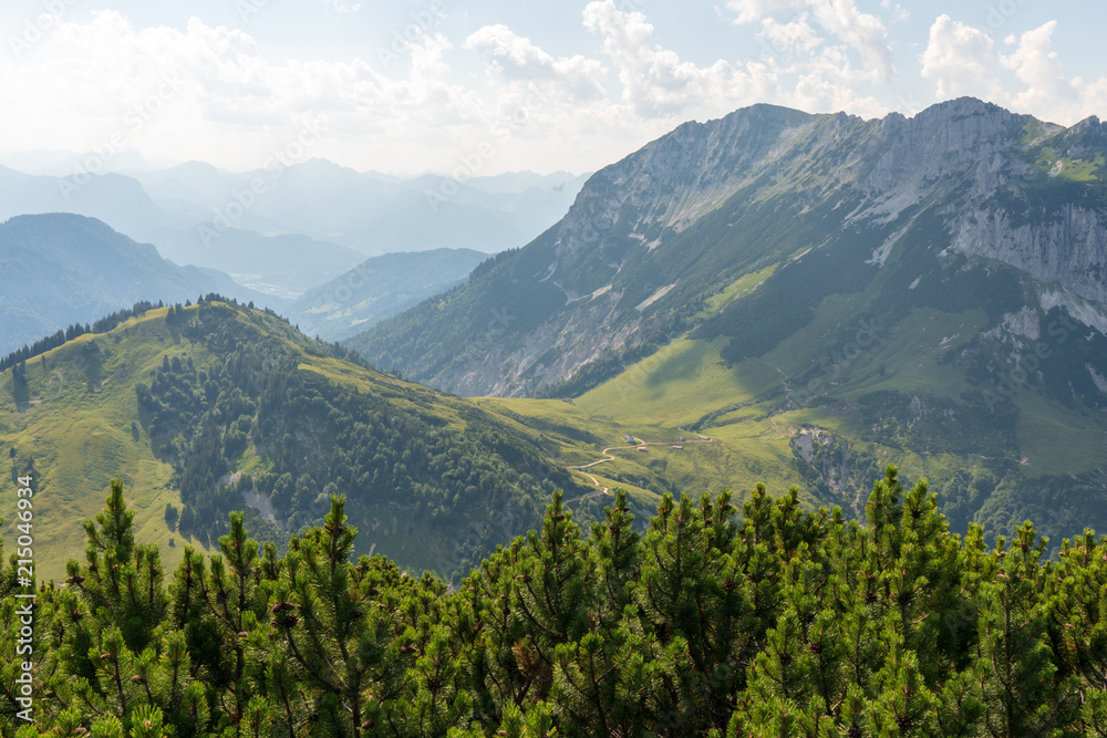 Kaiserbachtal Weg zum Stripsenjochhaus