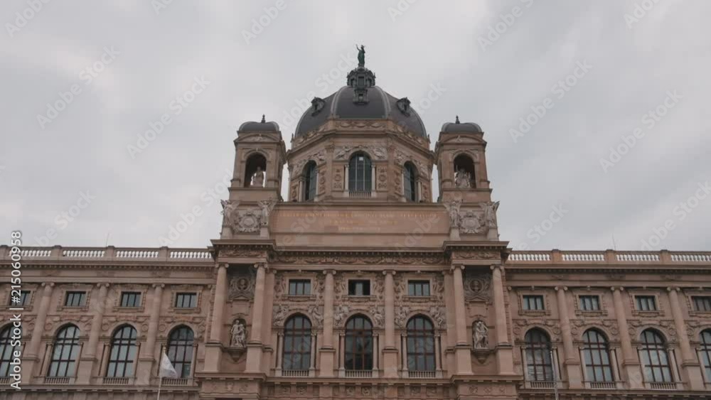 Time Lapse of Viennas Kunsthistorisches Museum Time Lapse of Viennas Kunsthistorisches Museum