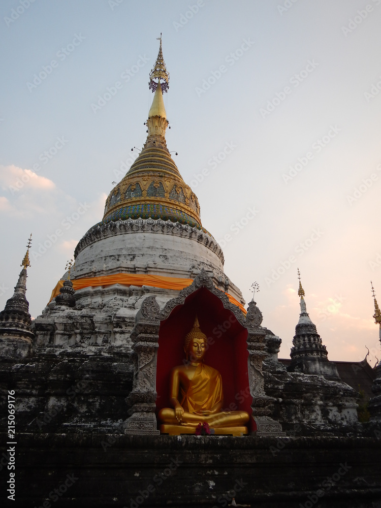 Fototapeta premium itsflowingtothesoul