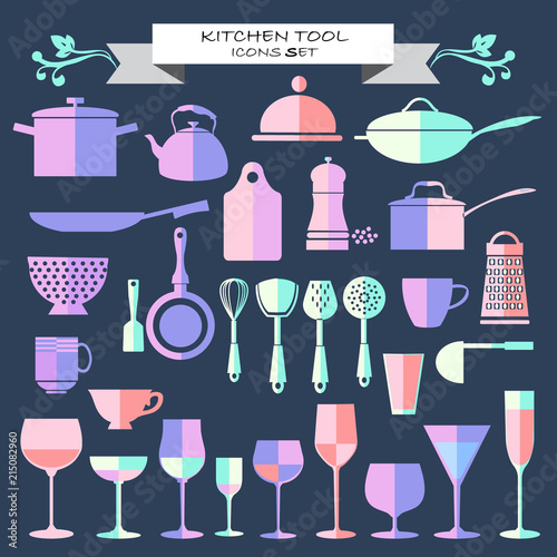 Kitchen ware and restaurant, glassware icons set
