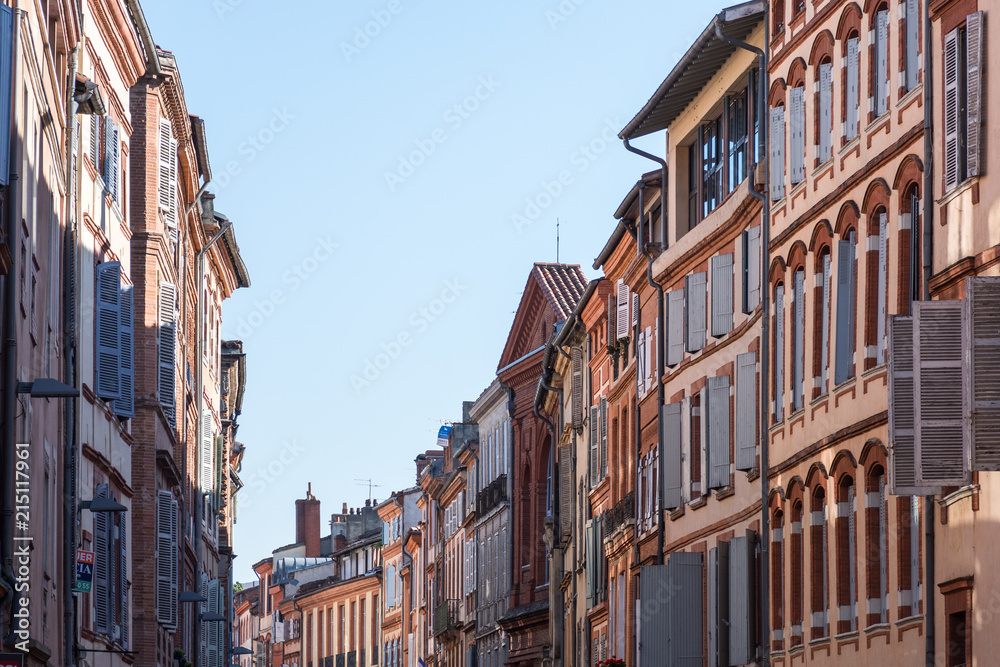 Rue typique de Toulouse, Quartier Saint-Étienne
