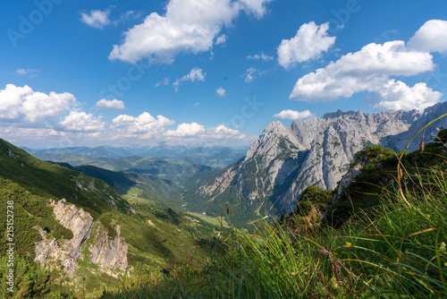 Kaiserbachtal Weg zum Stripsenjochhaus photo